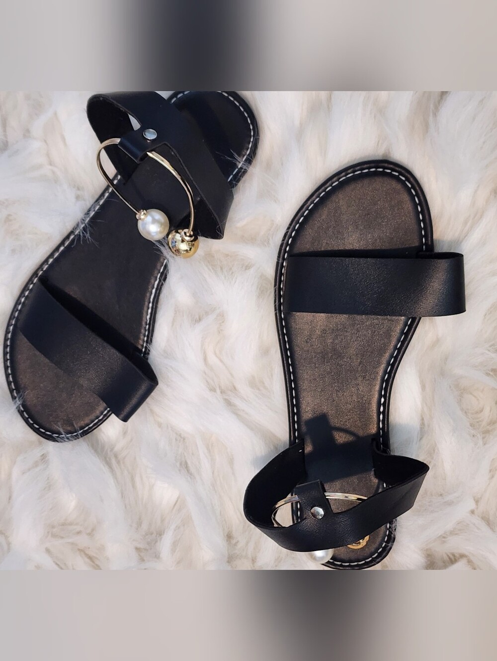 Women's Black Pearl Accent Flat Sandals